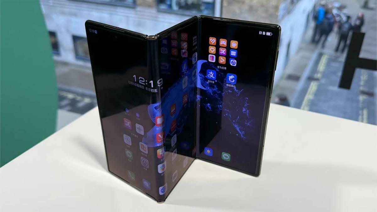 Samsung Unveils Galaxy Z TriFold, Advancing Multi-Fold Innovation