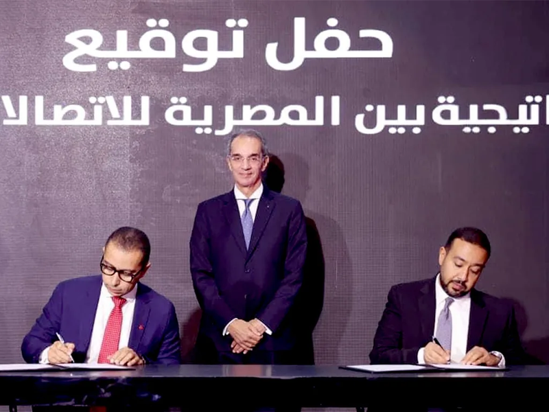 Telecom Egypt, Vodafone Sign $600m Deal to Push 5G