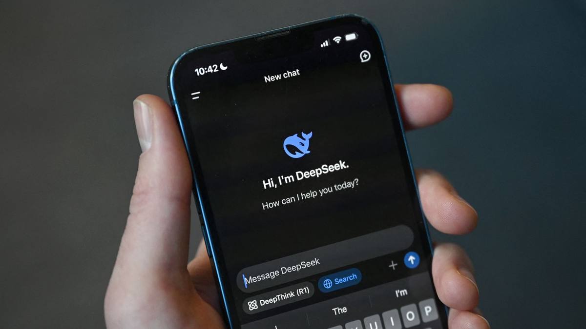 Chinese AI Startup DeepSeek Rivals ChatGPT