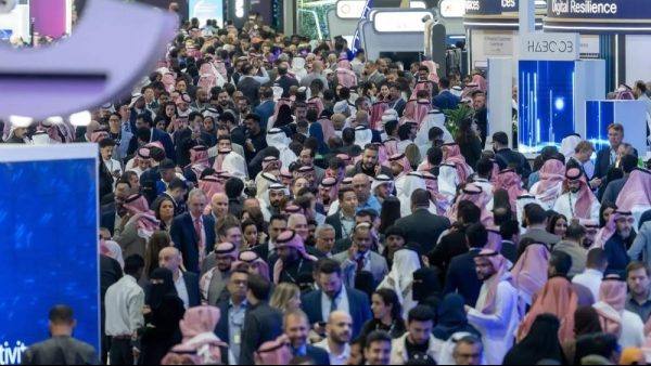Credit: Saudi Gazette 685 Exceptional Tech Talents Gets Saudi Premium Residency
